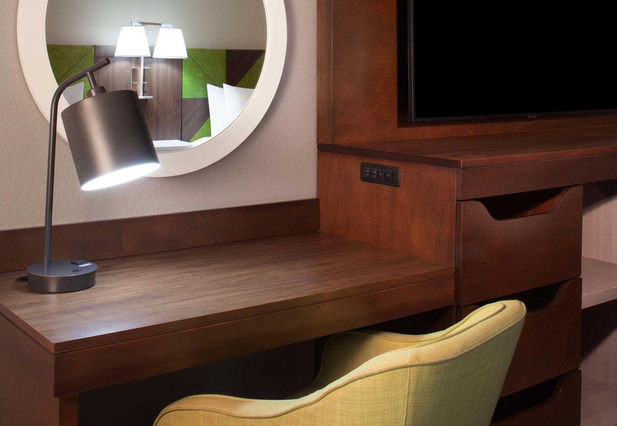 Hampton Inn & Suites-Atlanta Airport North-I-85 Hapeville Extérieur photo