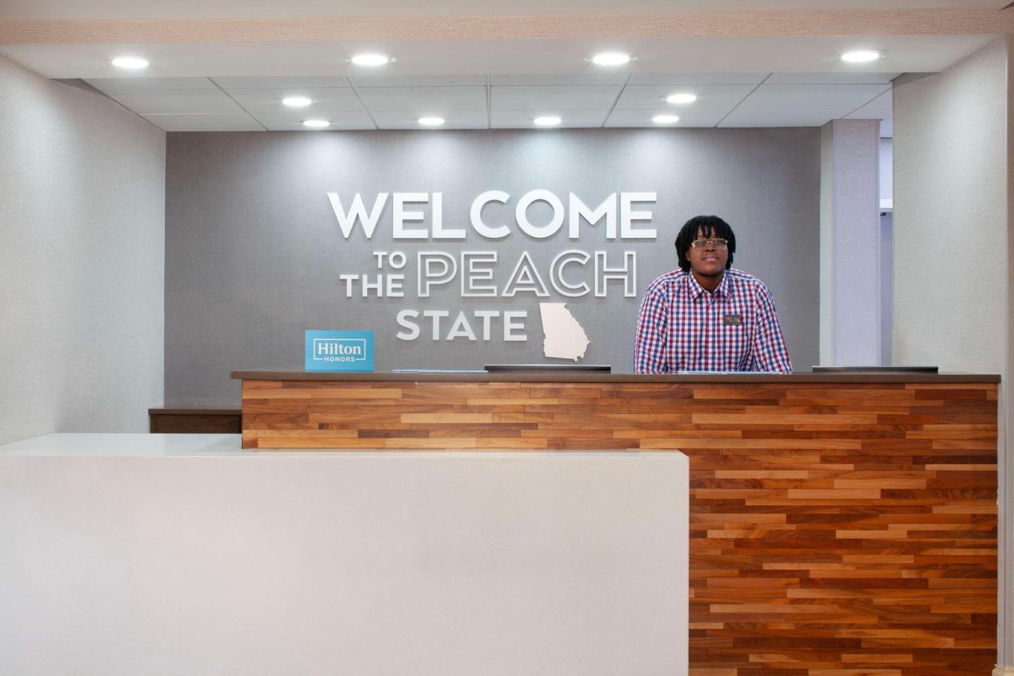 Hampton Inn & Suites-Atlanta Airport North-I-85 Hapeville Extérieur photo